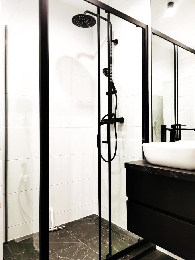 Gliniana Apartment ~ Self Check-In 24H ~ Lift Вроцлав Екстер'єр фото